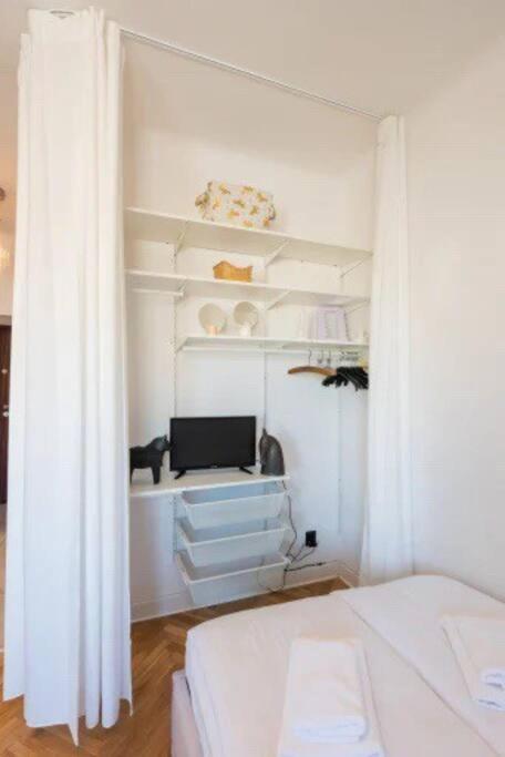 Cutest Studio With Best Location Varsavia Esterno foto
